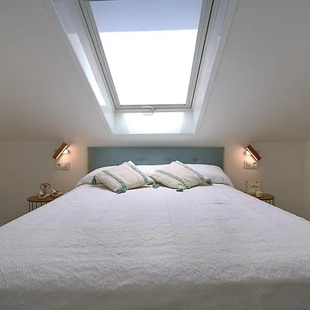 Apartamento ático En Pleno Centro De Portonovo, *