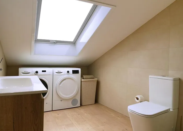 Appartement Atico En Pleno Centro De Portonovo, *