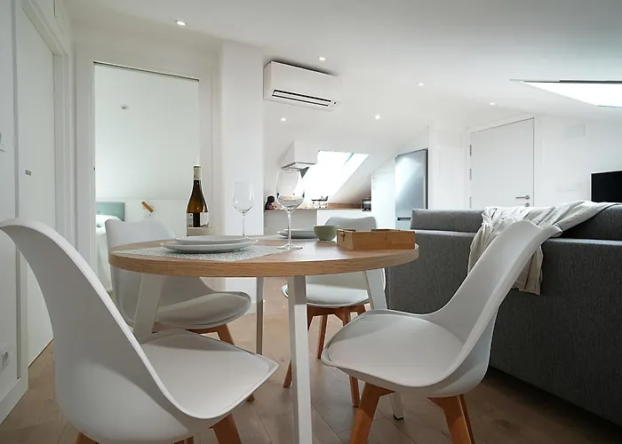 Apartamento ático En Pleno Centro De Portonovo, Sanxenxo