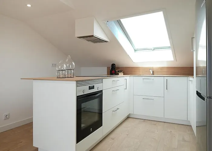 Atico En Pleno Centro De Portonovo, Appartement